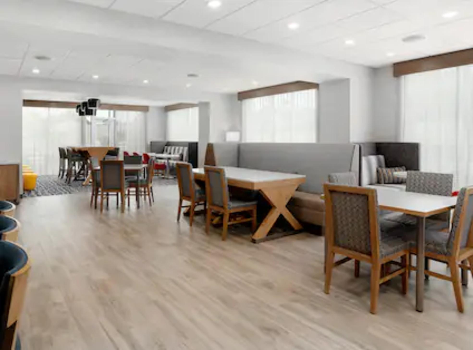 Hampton Inn Bellingham Airport, Wa Экстерьер фото